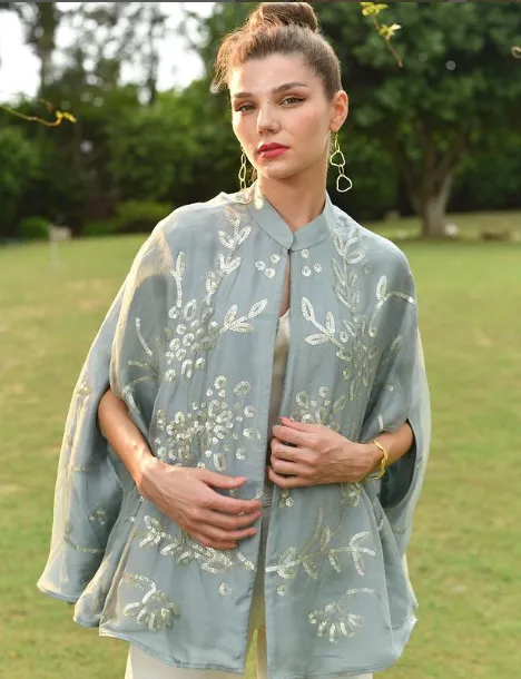 Blue Elegant Embroidered  Women's Cape Jacket